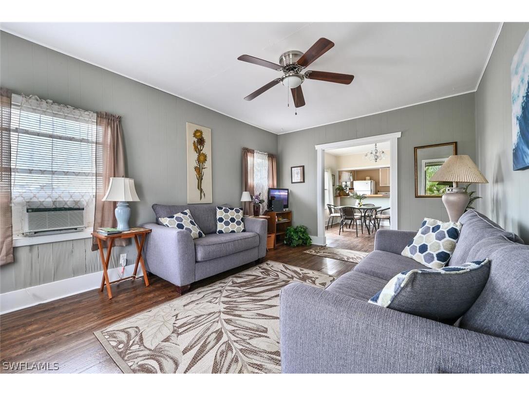 507 Buckner Avenue N Everglades City FL 34139 222082716 image1