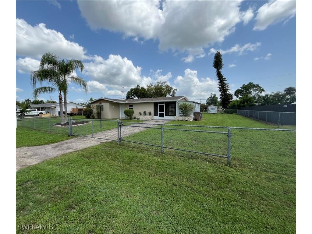 508 Wyoming Road Lehigh Acres FL 33936 225043586 image1
