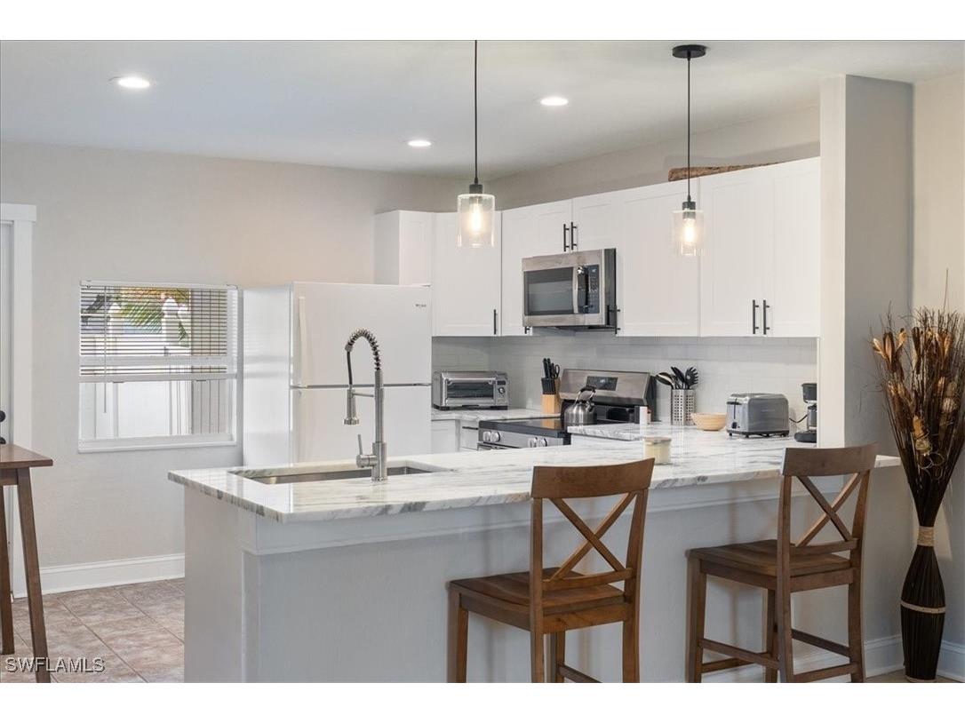 51-55 Lake Street North Fort Myers FL 33903 225052872 image19