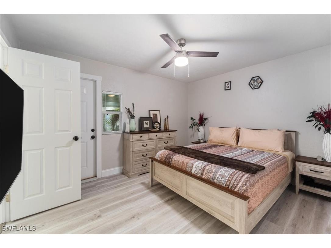 51-55 Lake Street North Fort Myers FL 33903 225052872 image31