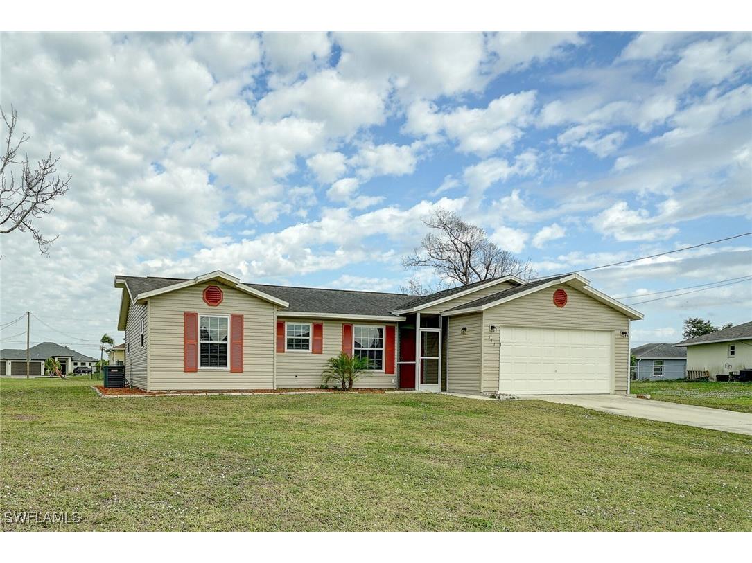 511 SE 13th Terrace Cape Coral FL 33990 225013964 image1