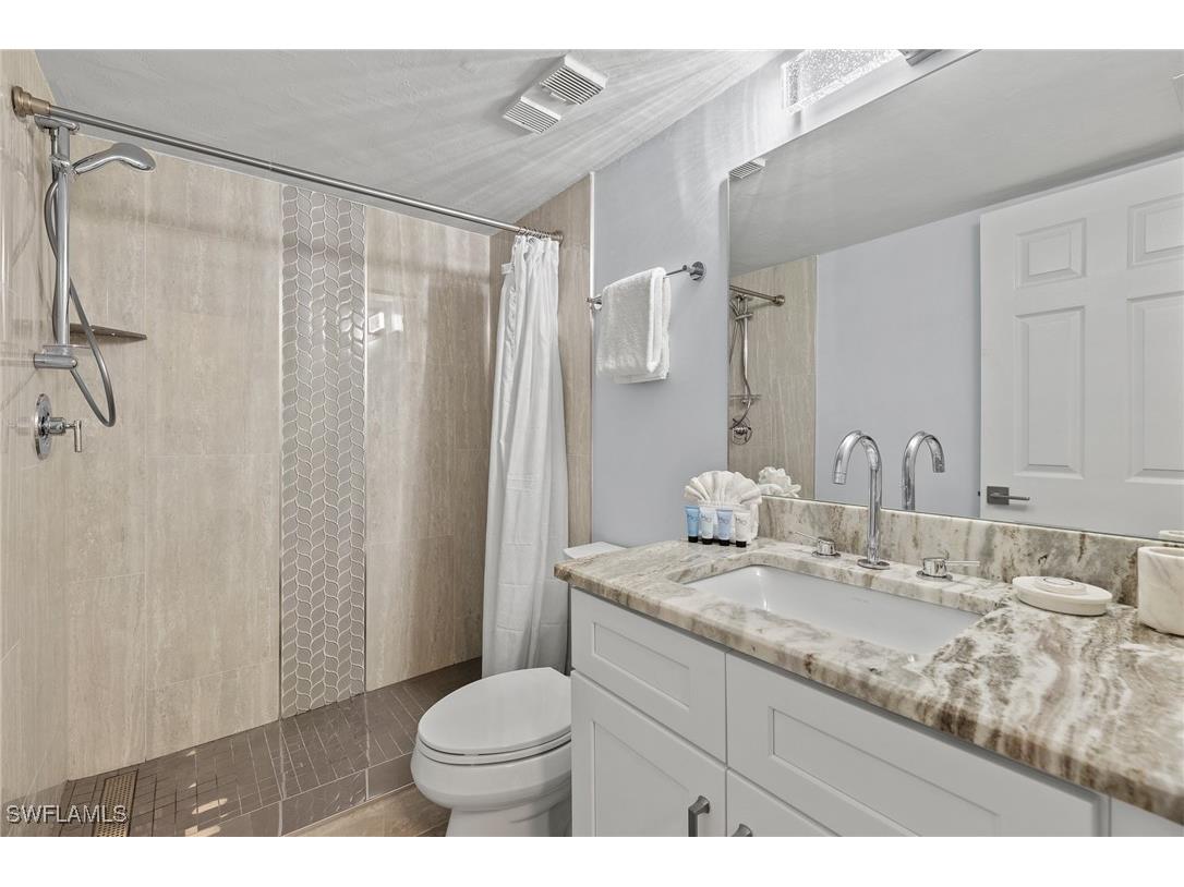 5136 Bayside Villas Captiva FL 33924 225015381 image10