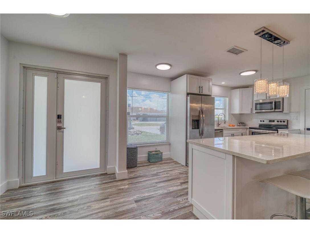 5146 York Court Cape Coral FL 33904 225048662 image3