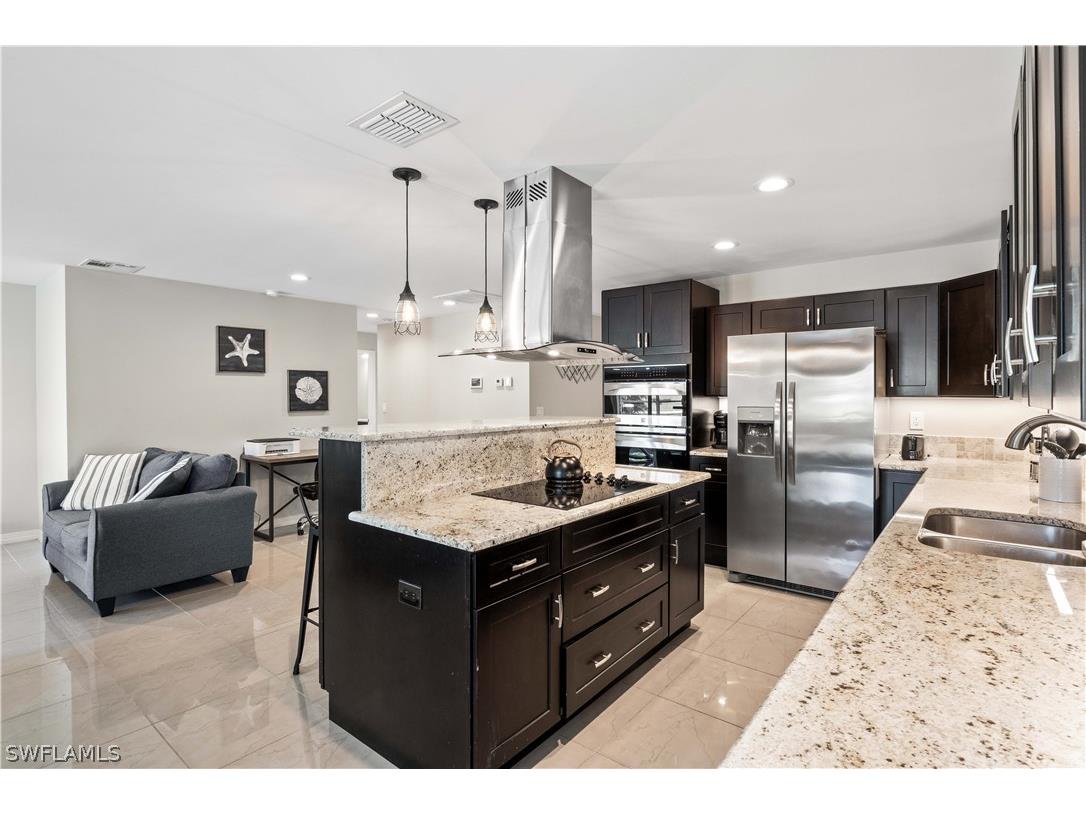 516 SE 20th Place Cape Coral FL 33990 224058473 image10