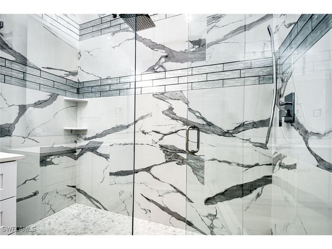 5160 Teak Wood Drive Naples FL 34119 225014307 image27