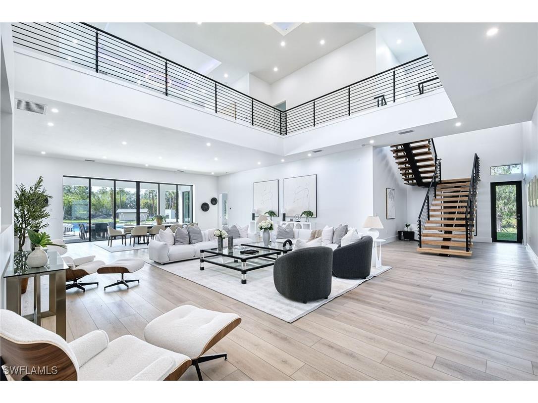 5160 Teak Wood Drive Naples FL 34119 225014307 image3