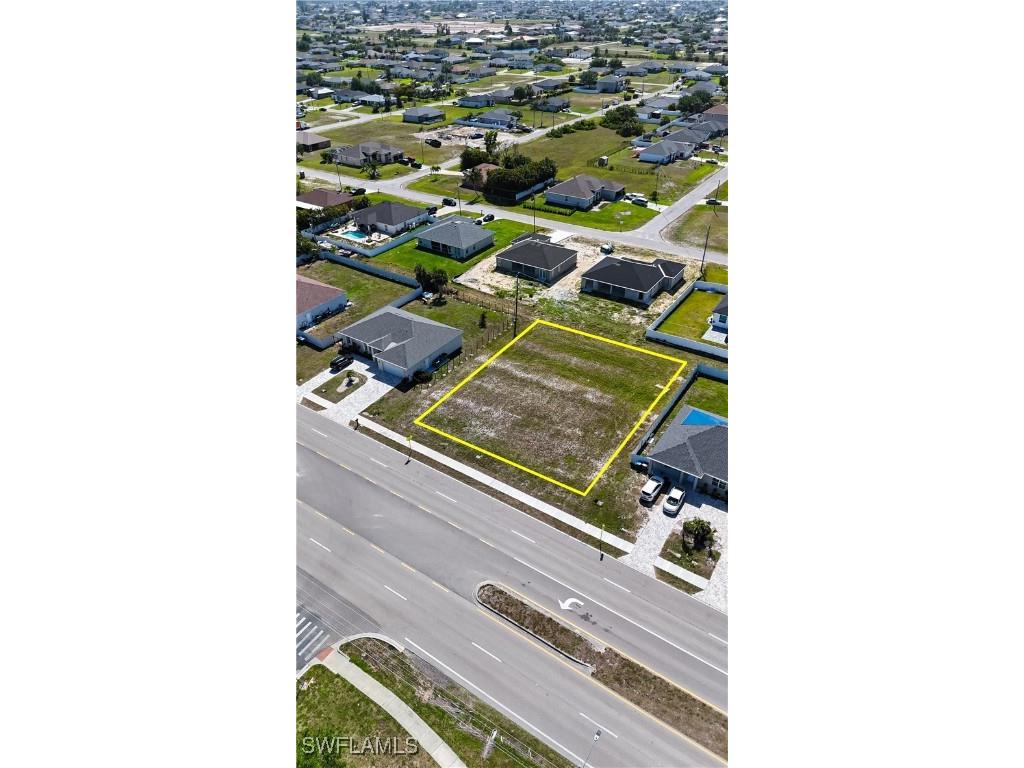 518 Chiquita Boulevard N Cape Coral FL 33993 225036025 image1