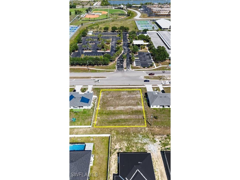 518 Chiquita Boulevard N Cape Coral FL 33993 225036025 image3