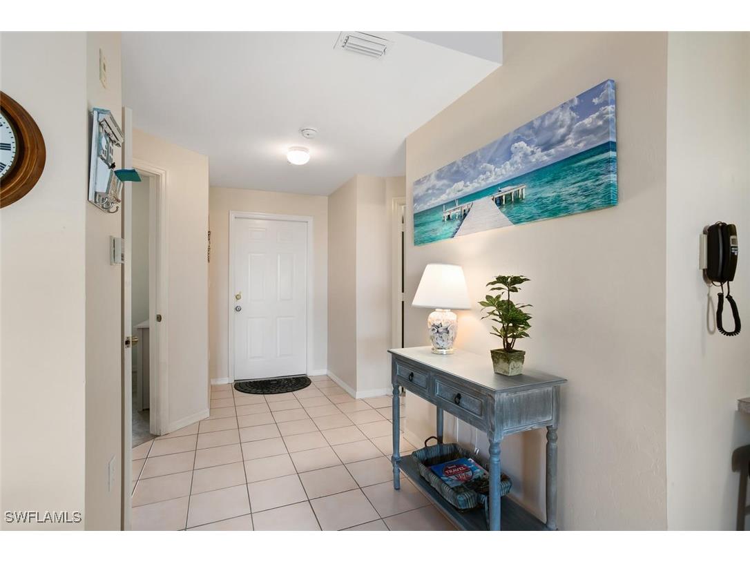 519 Roma Court #306 Naples FL 34110 225050645 image3