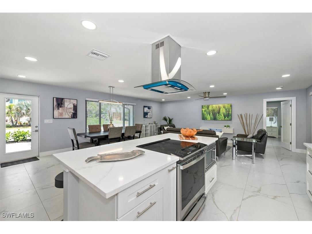 52 Fairview Boulevard Fort Myers Beach FL 33931 225049243 image11