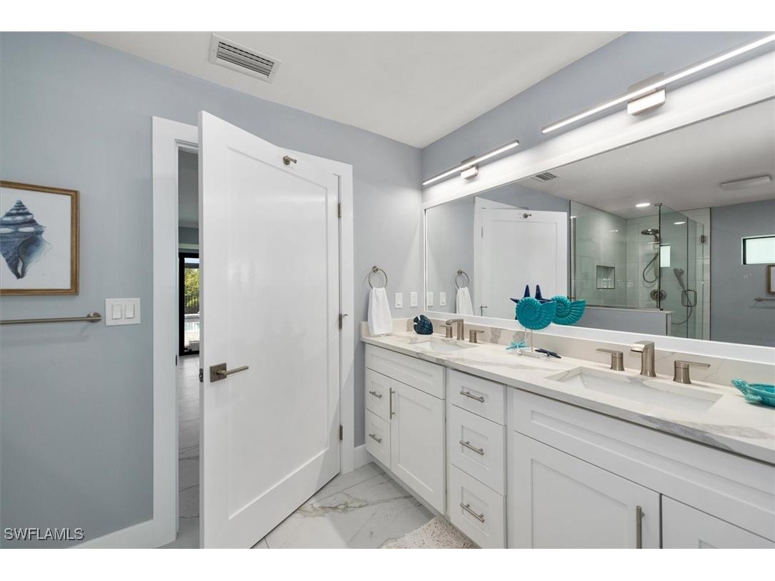 52 Fairview Boulevard Fort Myers Beach FL 33931 225049243 image16