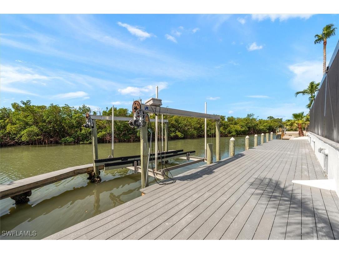 52 Fairview Boulevard Fort Myers Beach FL 33931 225049243 image41