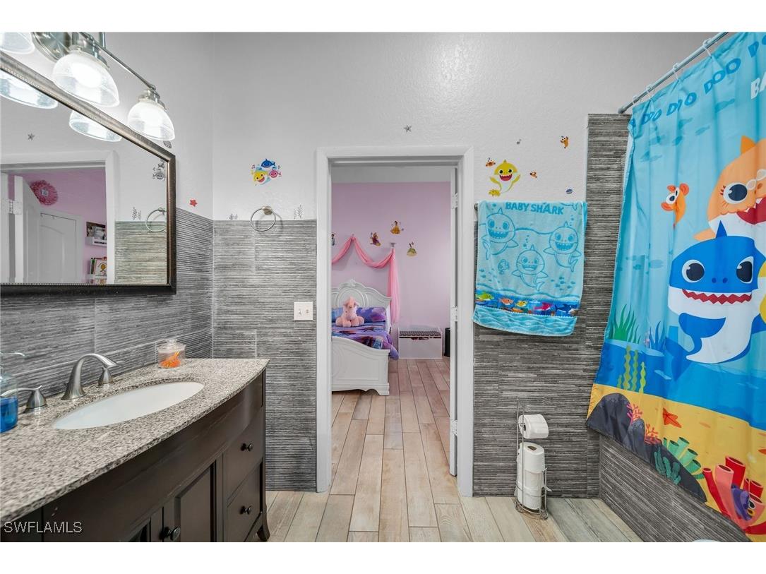 5205 Sands Boulevard Cape Coral FL 33914 225006486 image37