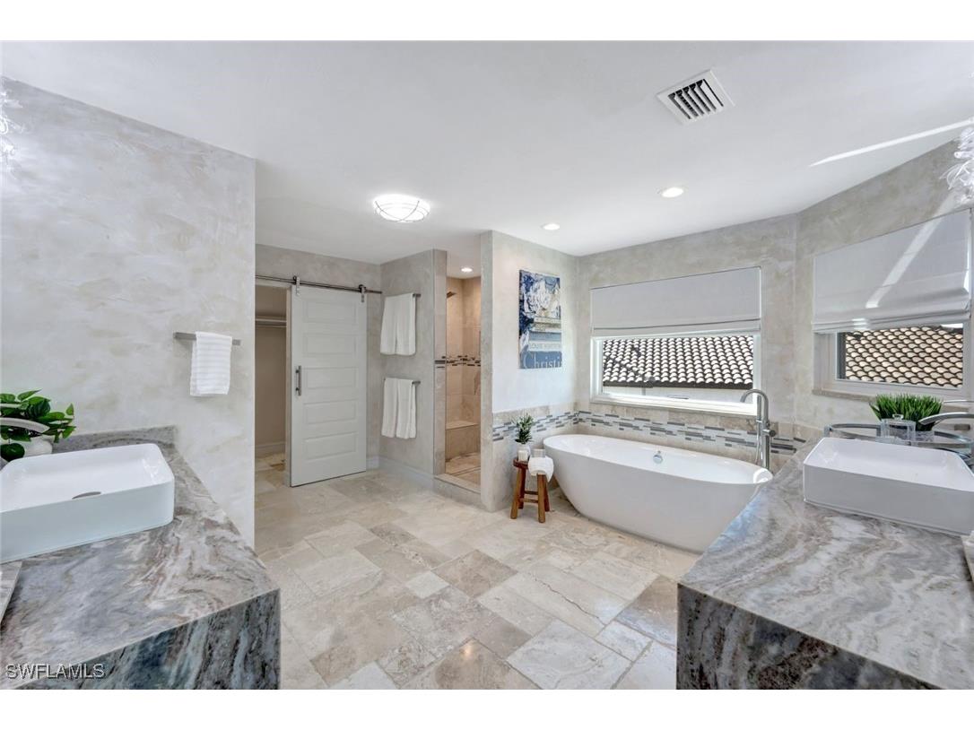 5211 Tamiami Court Cape Coral FL 33904 224096211 image28