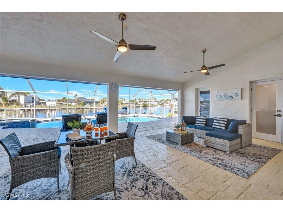 5211 Tamiami Court Cape Coral FL 33904 224096211 image4