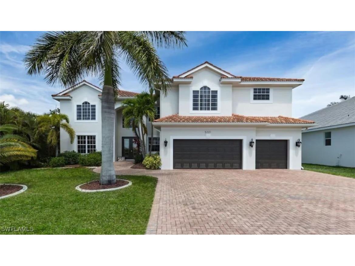 5221 Seagull Court Cape Coral FL 33904 224096024 image1