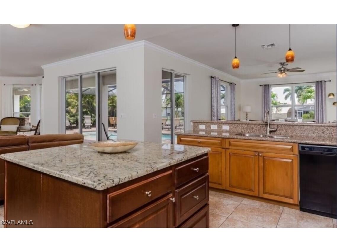 5221 Seagull Court Cape Coral FL 33904 224096024 image10