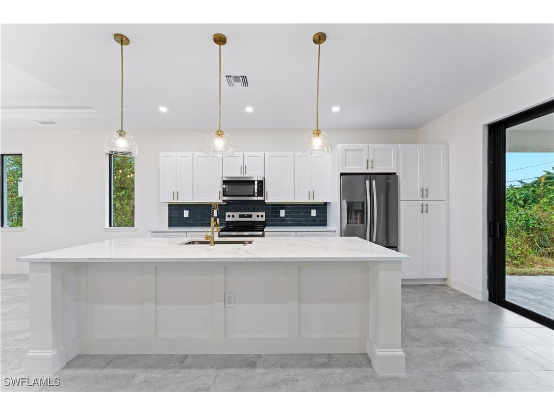 5231 4th Street W Lehigh Acres FL 33971 224090689 image1