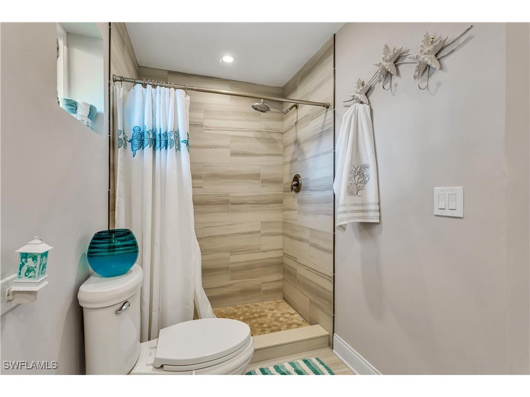 5235 SW 2nd Place Cape Coral FL 33914 224105138 image15