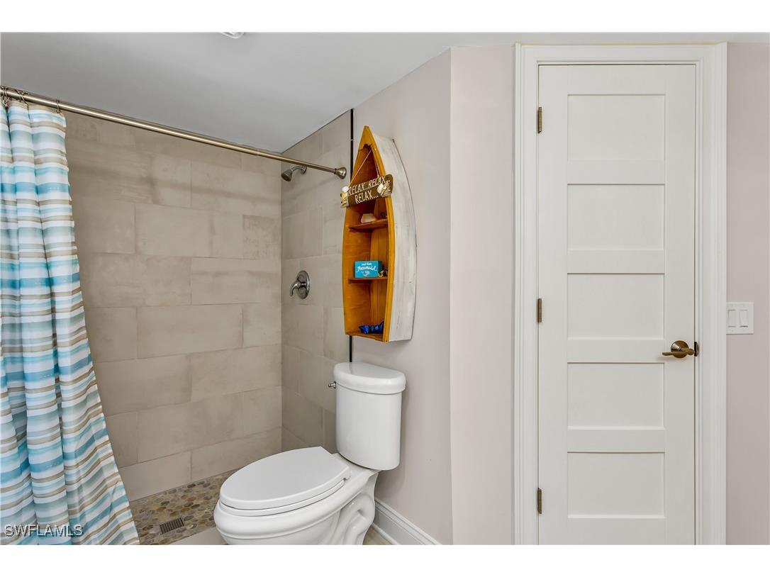 5235 SW 2nd Place Cape Coral FL 33914 224105138 image19