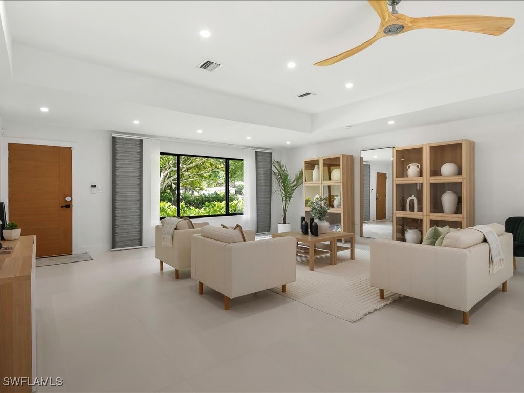 5237 Cherry Wood Drive Naples FL 34119 225037513 image7