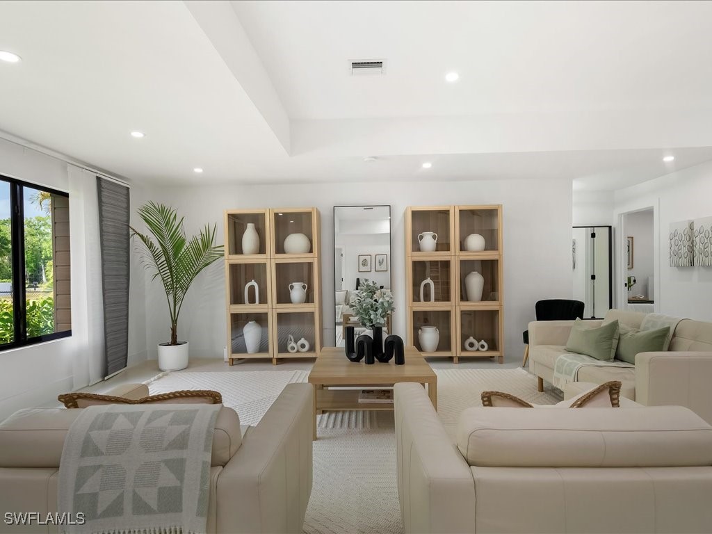 5237 Cherry Wood Drive Naples FL 34119 225037513 image8