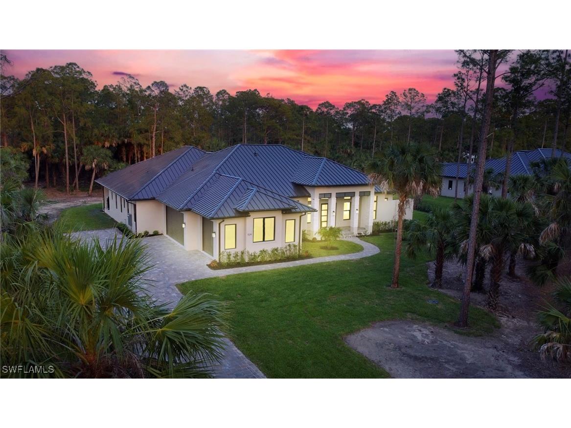 524 13th Street SW Naples FL 34117 225050814 image1