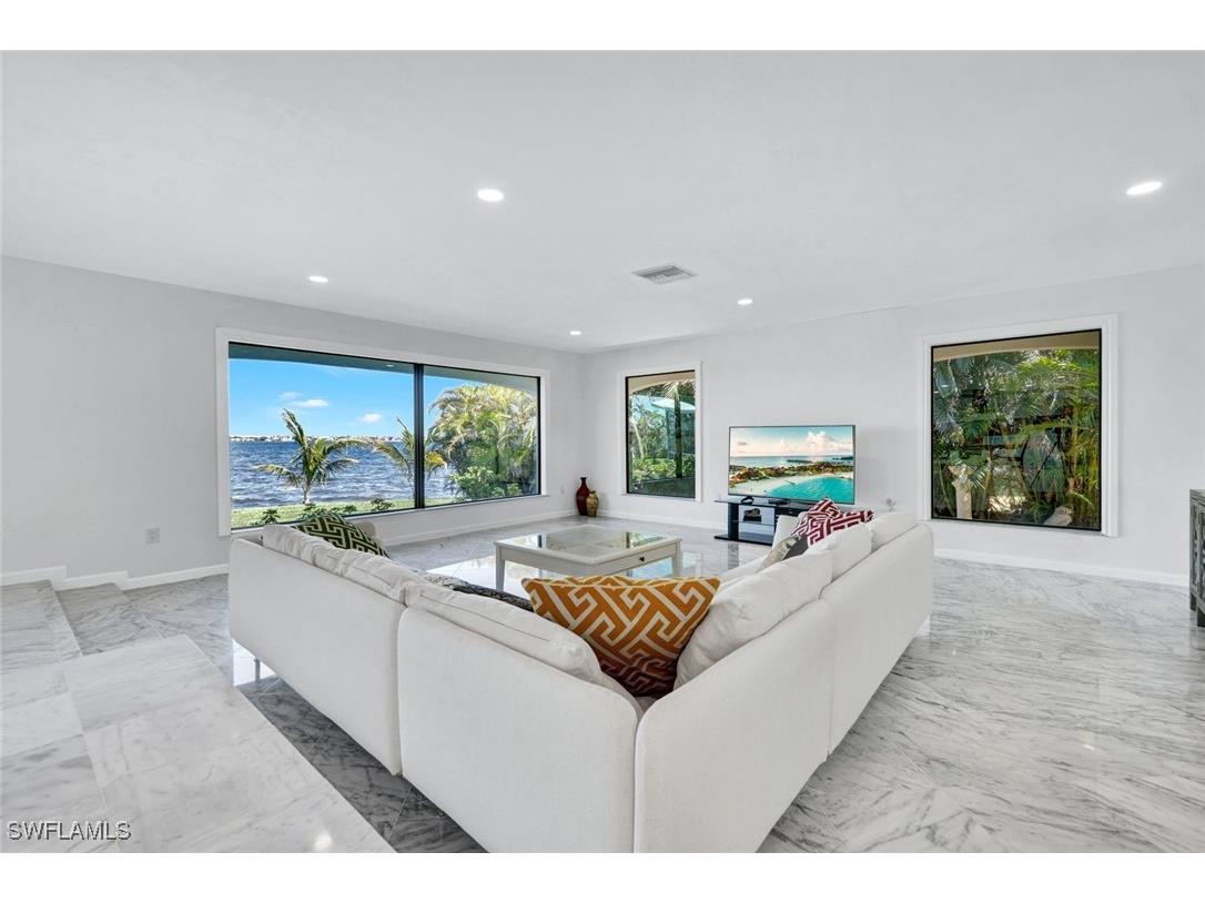 5249 Nautilus Drive Cape Coral FL 33904 225036127 image13