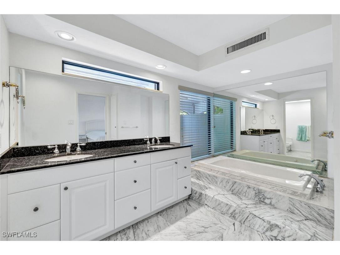 5249 Nautilus Drive Cape Coral FL 33904 225036127 image19