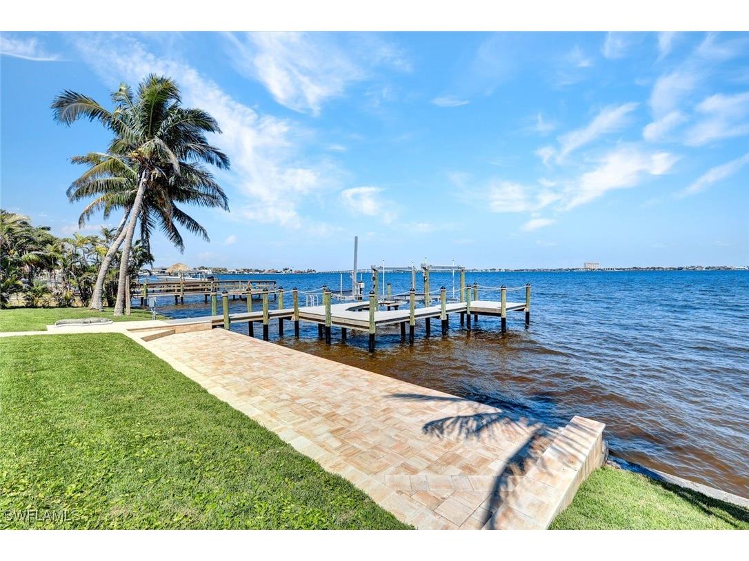 5249 Nautilus Drive Cape Coral FL 33904 225036127 image38