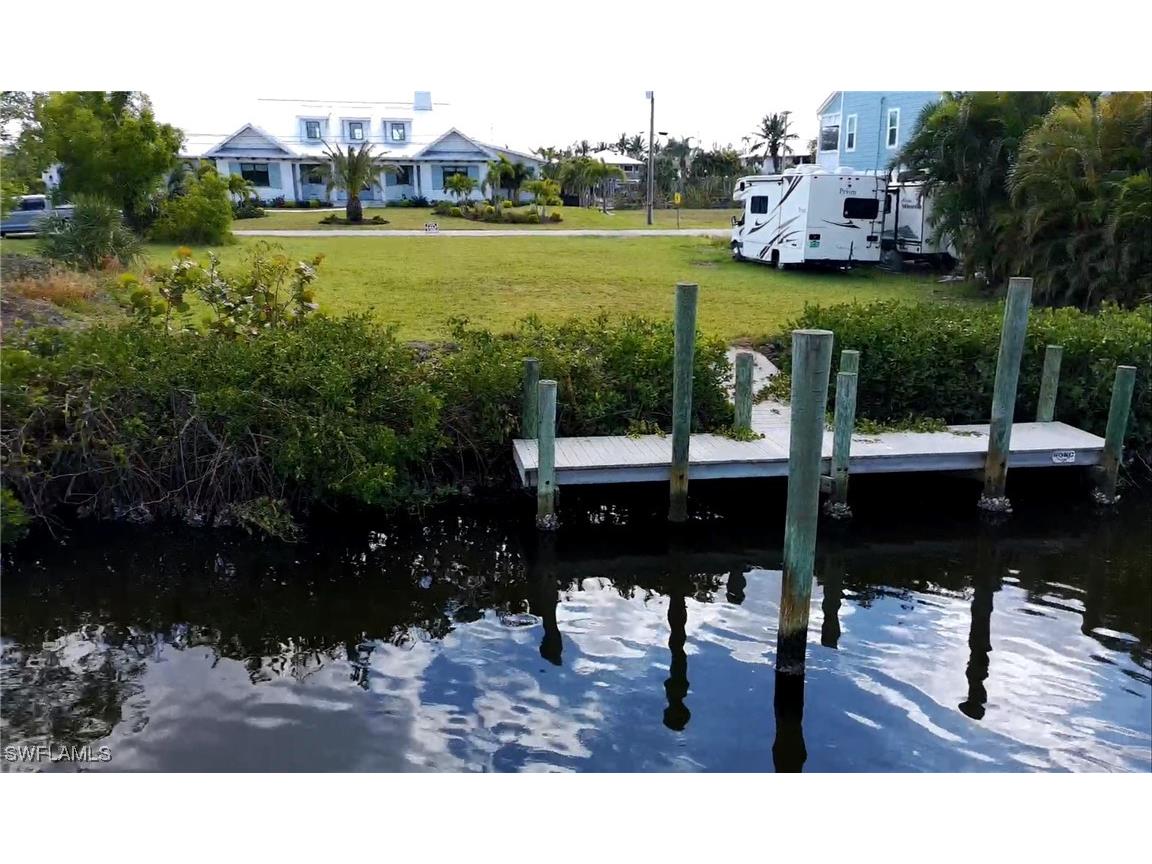 5250 Martin Cove Bokeelia FL 33922 225024002 image2