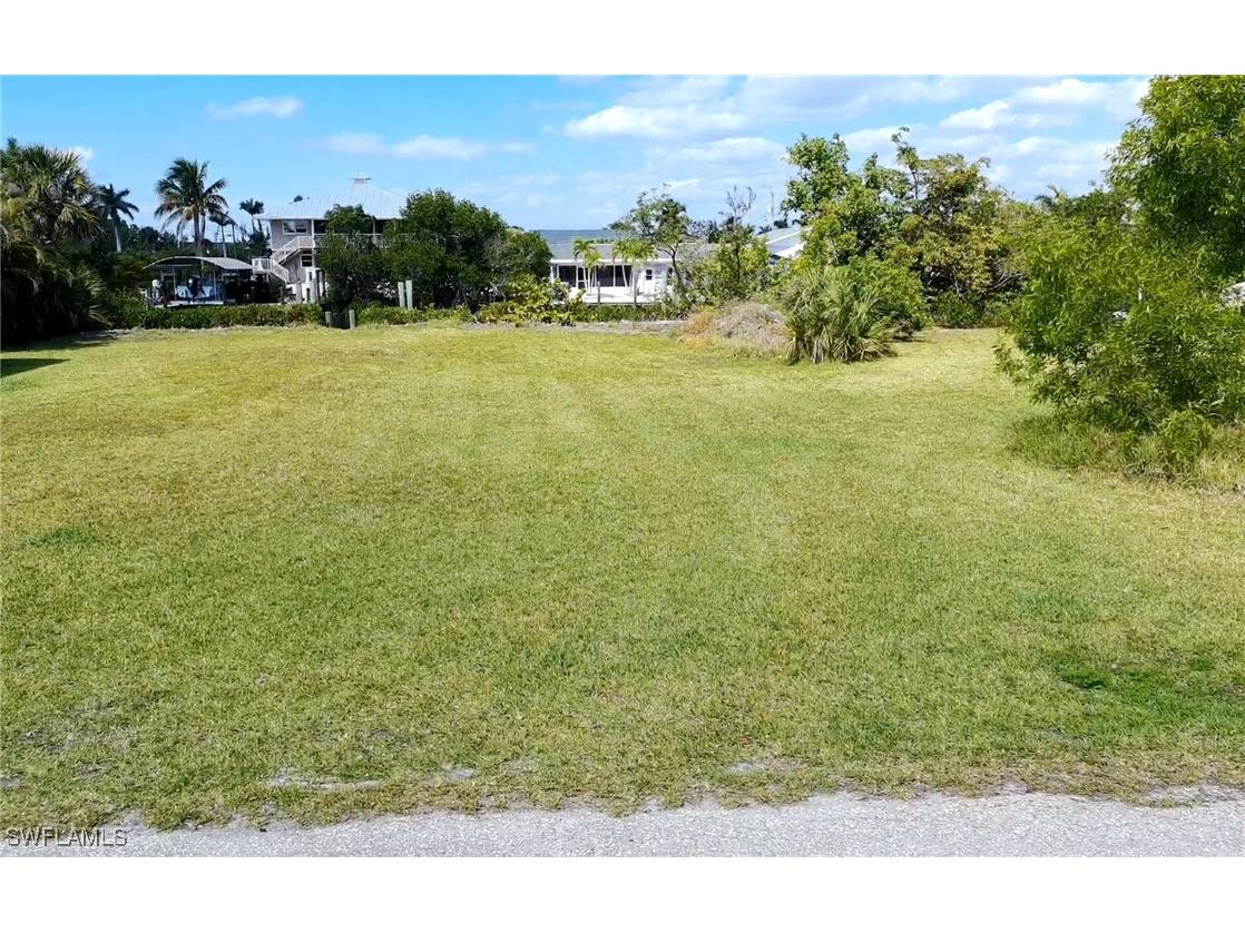 5250 Martin Cove Bokeelia FL 33922 225024002 image4