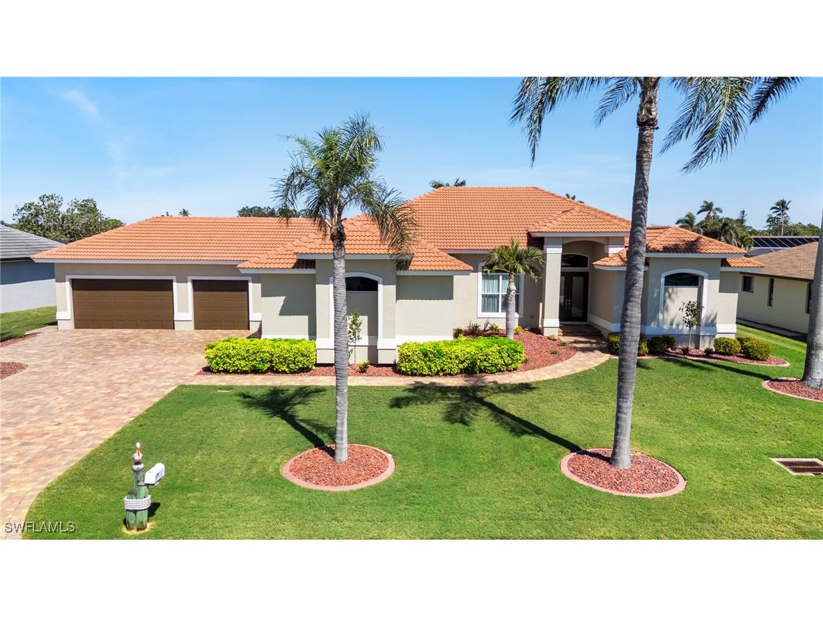 5265 Tamiami Court Cape Coral FL 33904 225025833 image1