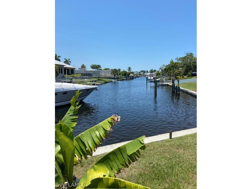 5304 Bayshore Avenue Cape Coral FL 33904 224046156 image3