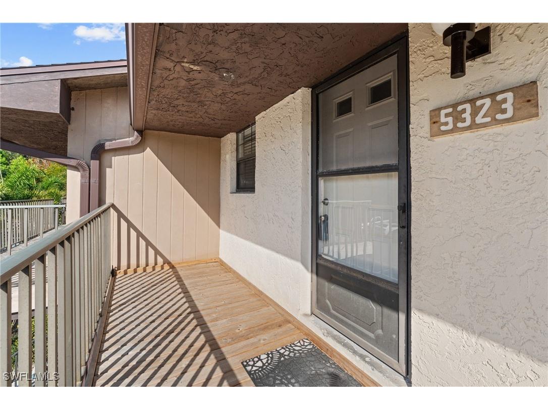 5323 Treetops Drive #T203 Naples FL 34113 225038771 image4