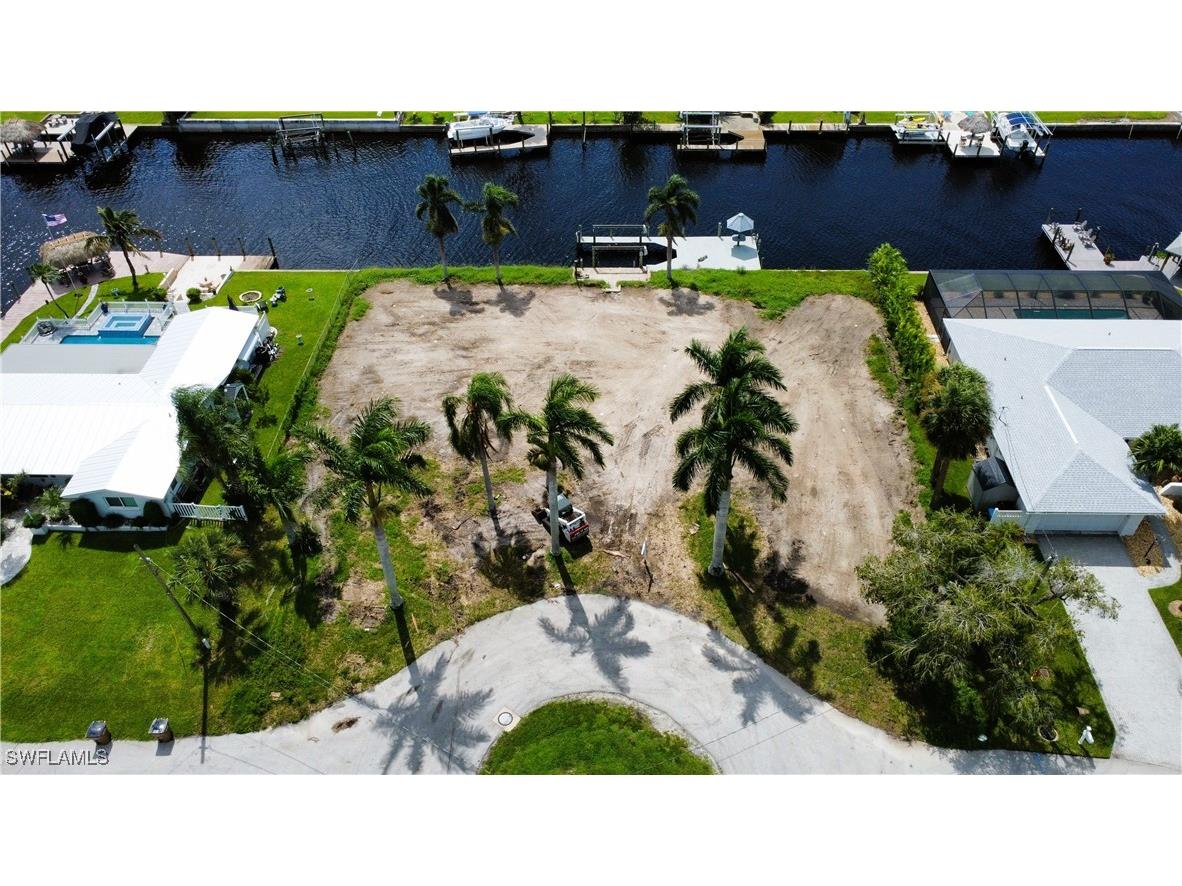 5360 Malaluka Court Cape Coral FL 33904 225001943 image1