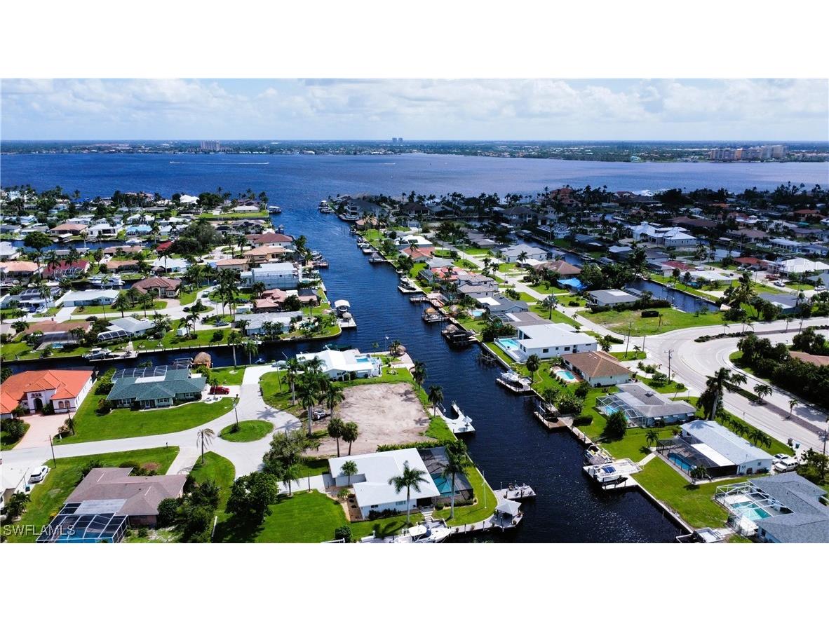 5360 Malaluka Court Cape Coral FL 33904 225001943 image8