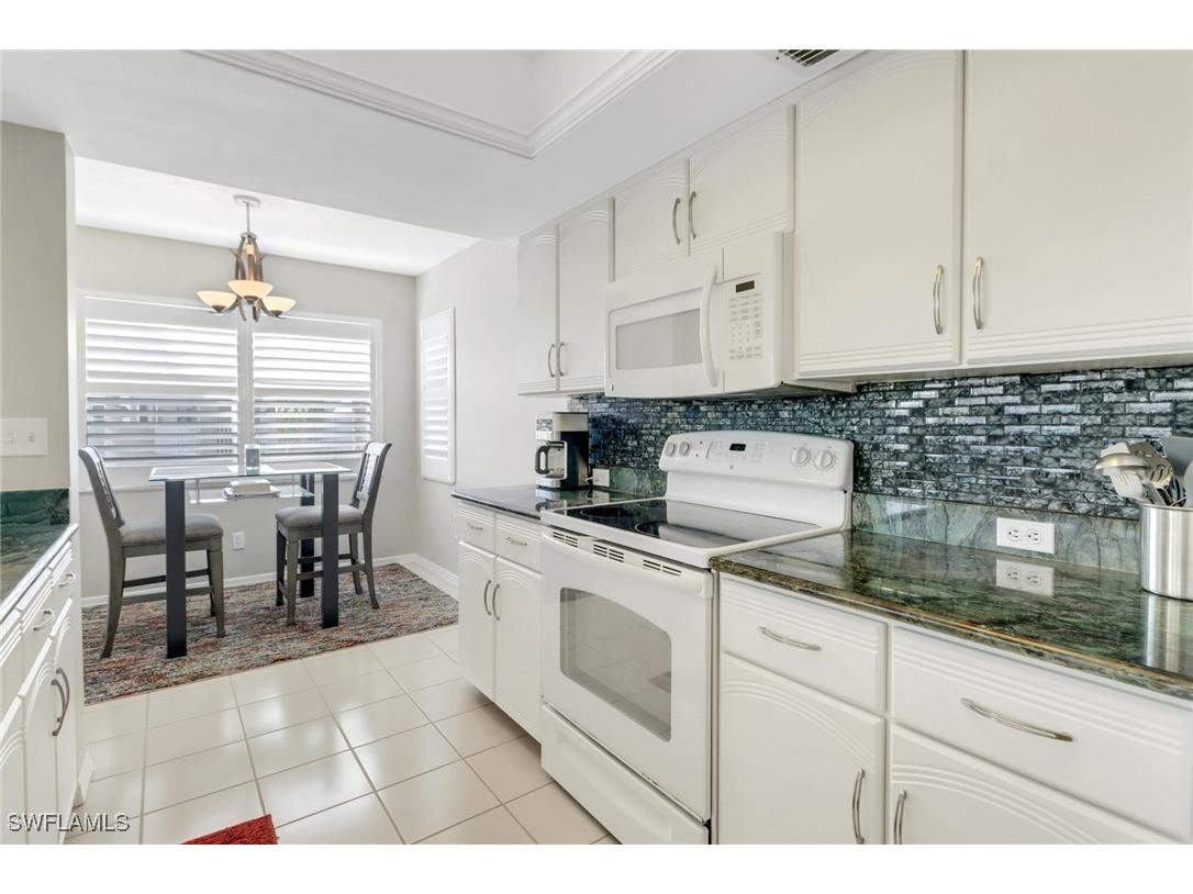 537 Club Side Drive #3-537 Naples FL 34110 225026812 image10