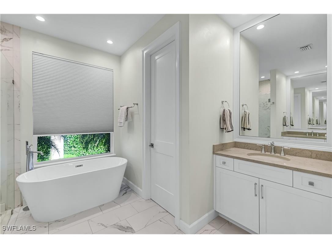 540 Fieldstone Drive Marco Island FL 34145 225041882 image20