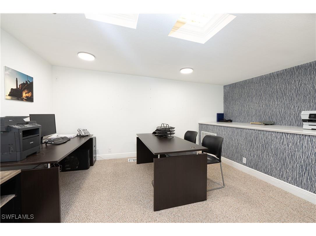  Naples FL 34109 225035919 image16