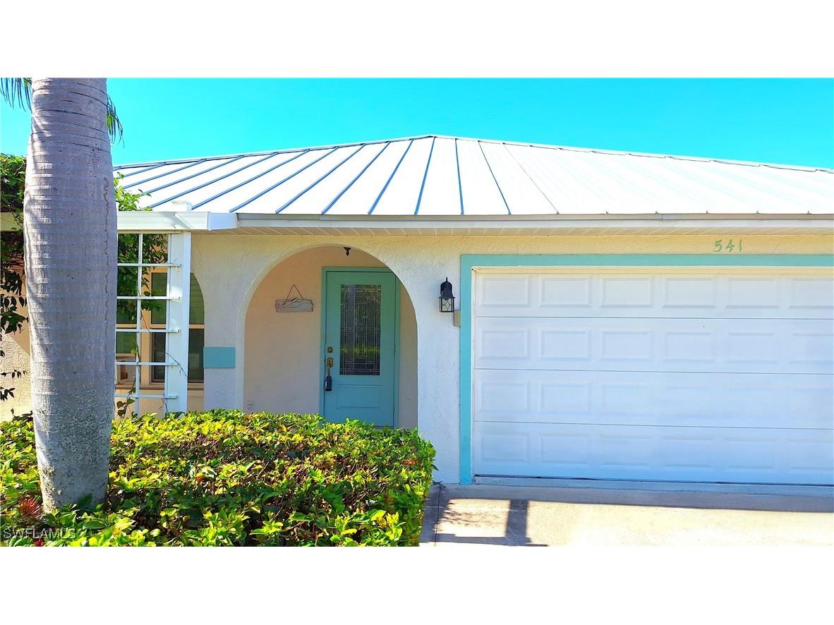 541 110th Avenue N Naples FL 34108 225041891 image1