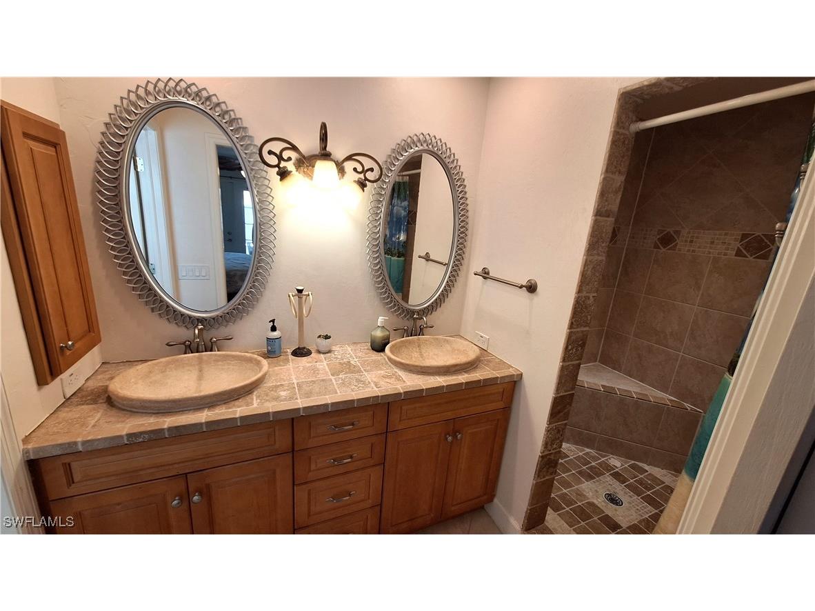 541 110th Avenue N Naples FL 34108 225041891 image17