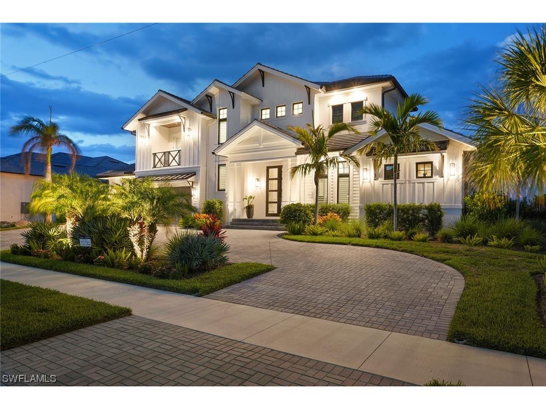 541 Hammock Court Marco Island FL 34145 223042143 image1