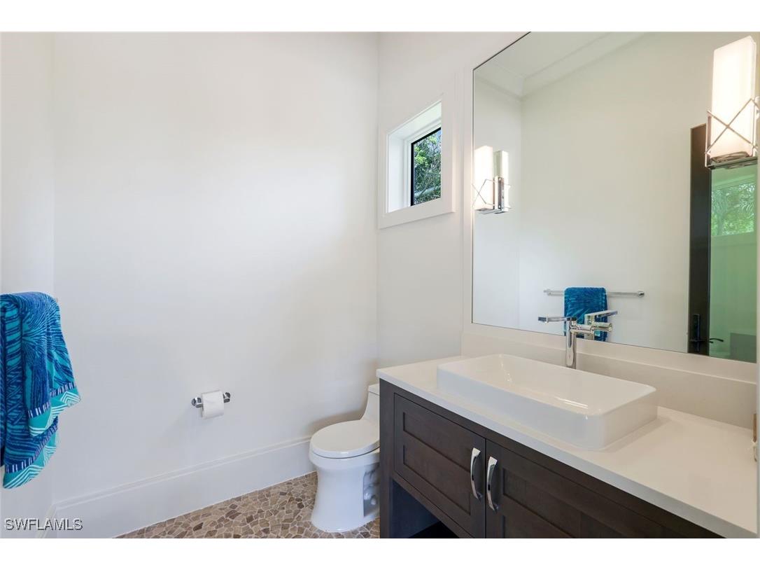 541 Whispering Pine Court Naples FL 34103 225047112 image33