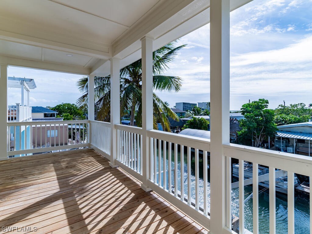 542 Coconut Avenue Goodland FL 34140 224009102 image16