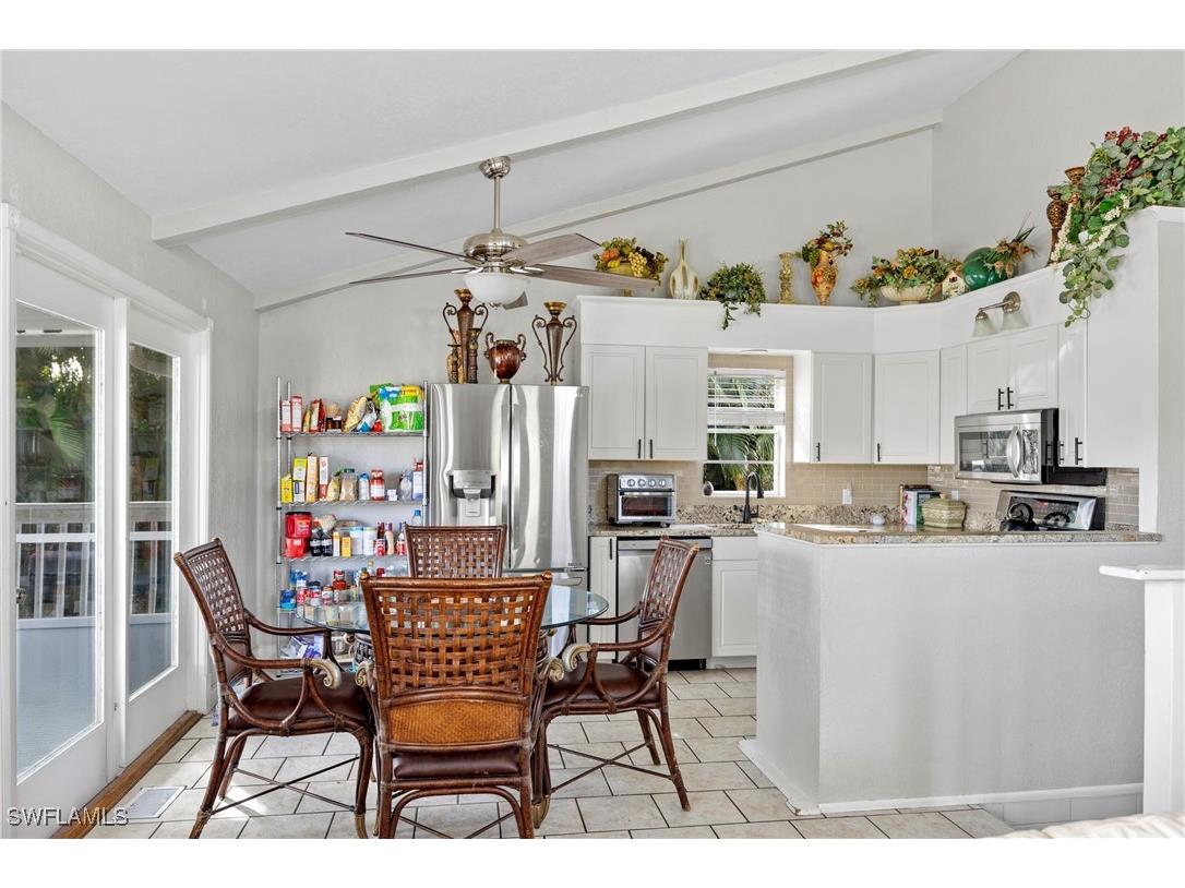 5425 Marina Drive Bokeelia FL 33922 225018220 image10