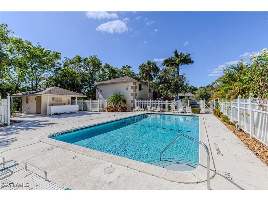 5434 16th Place SW #D-3 Golden Gate FL 34116 225039611 image4