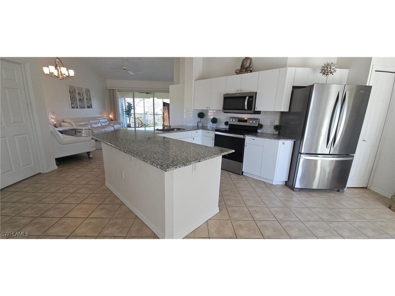 5435 Worthington Lane #201 Naples FL 34110 225028352 image1