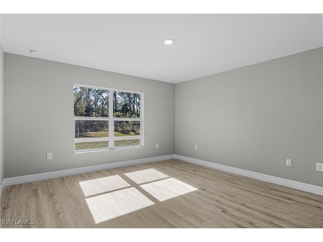 545 Oakshire Lane Lehigh Acres FL 33972 225053780 image7