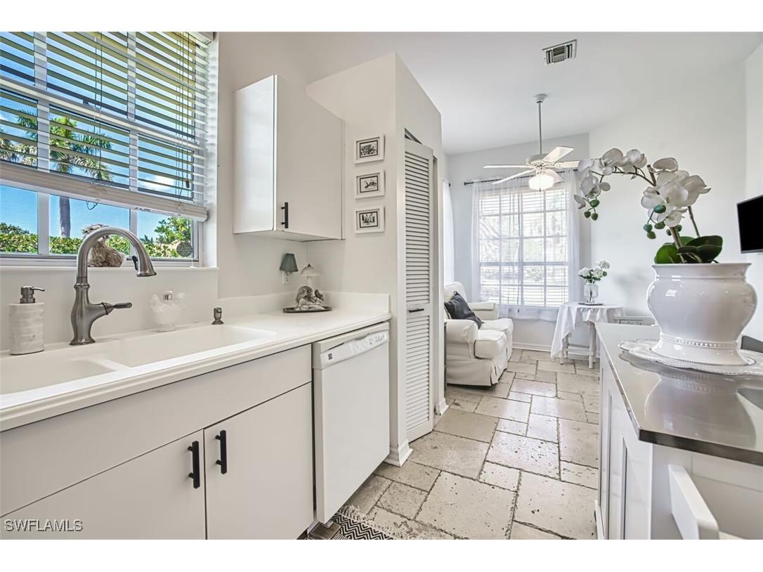 5482 Peppertree Drive Fort Myers FL 33908 225035962 image13